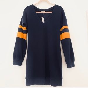 Sporty Varsity sleeve v neck long sleeve dress